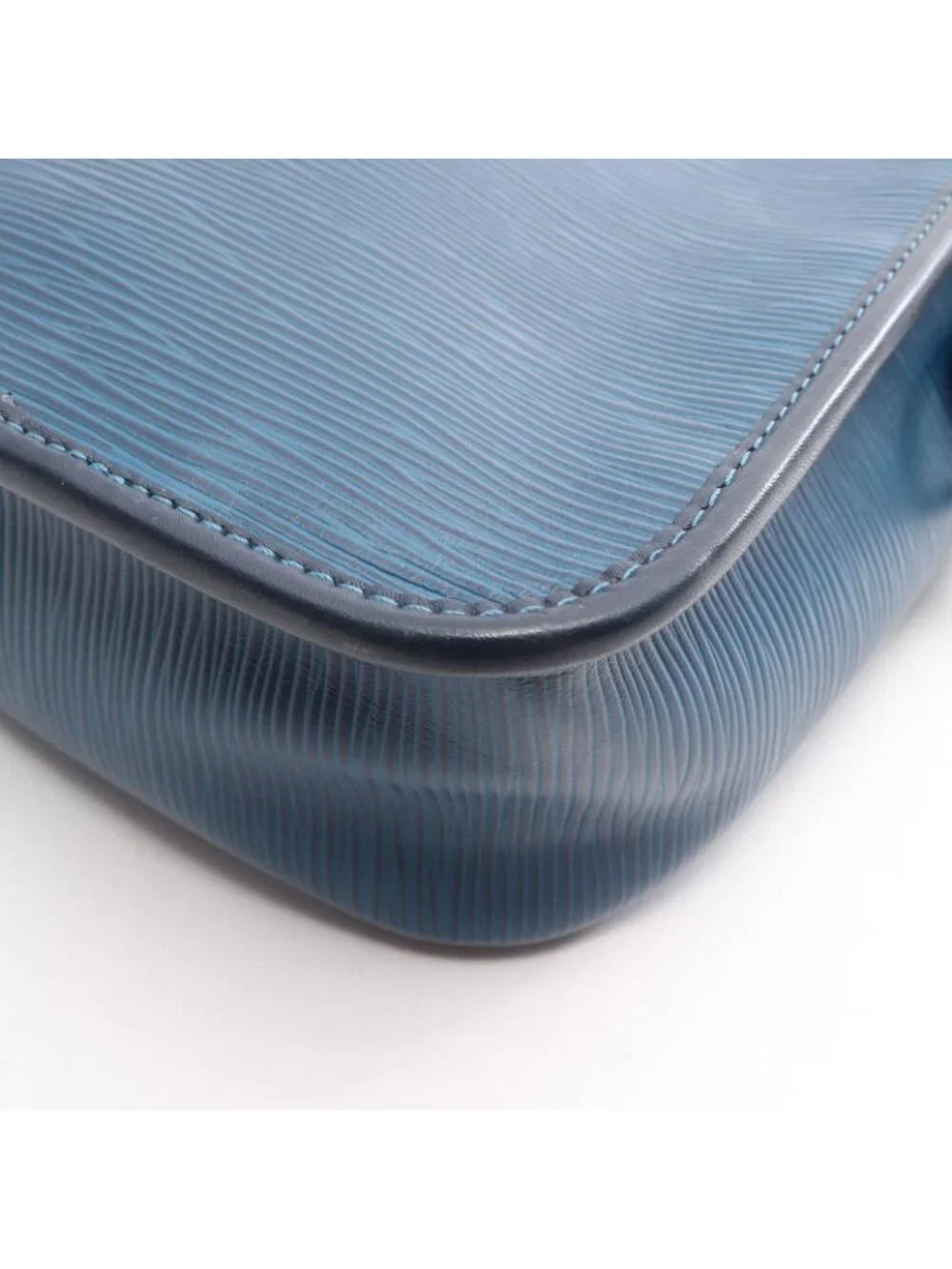 Louis Vuitton Shoulder Bag Messenger Downtown BB Epi Blue Azur Leather